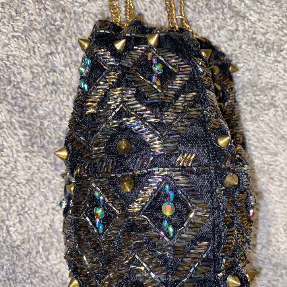 Urban Outfitters Beaded Bucket Bag - Picture 2 of 11
